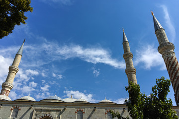 Fototapeta na wymiar Uc Serefeli Mosque in the center of city of Edirne, East Thrace, Turkey