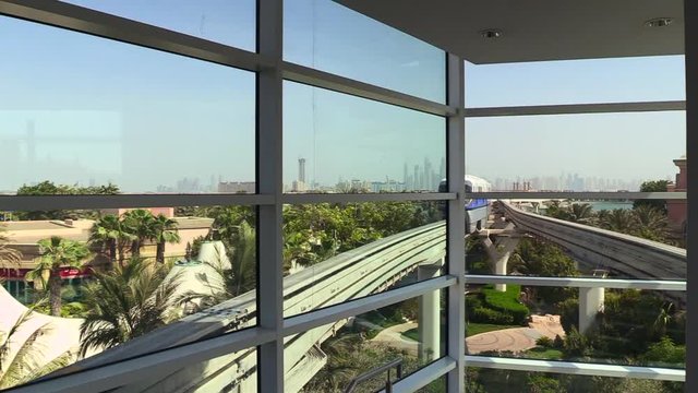 Monorail arriving at Atlantis Aquaventure Station in Dubai