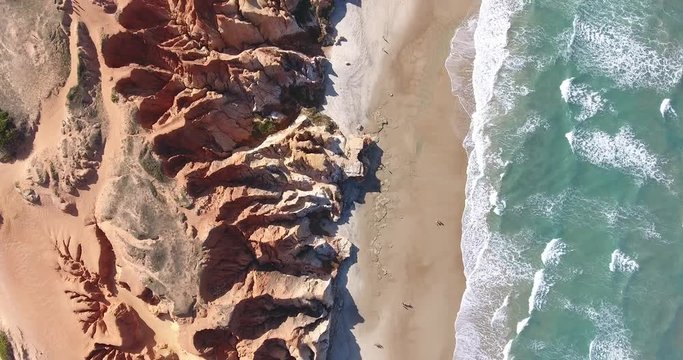 Fal&eacute;sias do Morro Branco