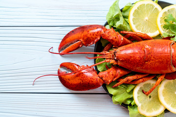 boiled lobster with vegetable and lemon