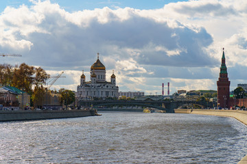 Obraz premium Image of Moscow Kremlin and the Temple of Christ the Savior at the sunny day