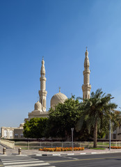 Fototapeta na wymiar Jumeirah Mosque, Dubai, United Arab Emirates
