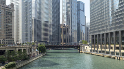 Fototapeta na wymiar chicago river