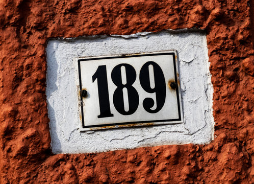 Hausnummer 189