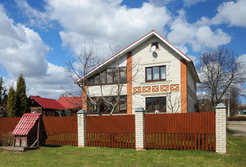 Obraz premium New white brick house