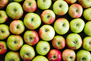 Apples, harvest, fresh fruit, close-up