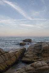 Playa de aro. horizonte marítimo al atardecer de verano.