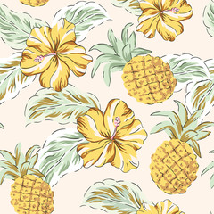 Tropical yellow hibiscus flowers, green palm leaves, pineapples background. Vector seamless pattern. Jungle illustration. Exotic plants and fruits. Summer beach floral design. Paradise nature