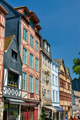 Obraz premium Traditional half-timbered houses in the old town of Rouen, France
