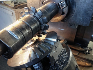 Metalworking industry, tooth gear wheel machining by hob cutter mill tool