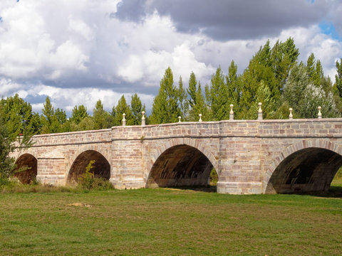 Castro bridge on the Torio river in the former Jewish quarter of Leon - Puente Castro, Castile and Leon, Spain