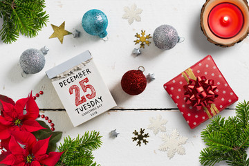 tear off calendar with the 25th of december 2018 on top
