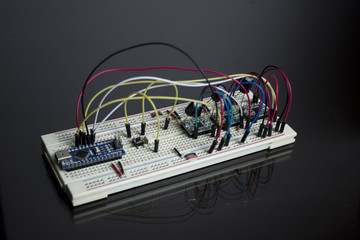 Breadboard circuit, micro controller
