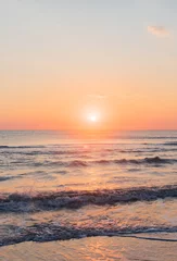 Foto op Canvas Geweldige kleurrijke zonsopgang op zee © Vastram