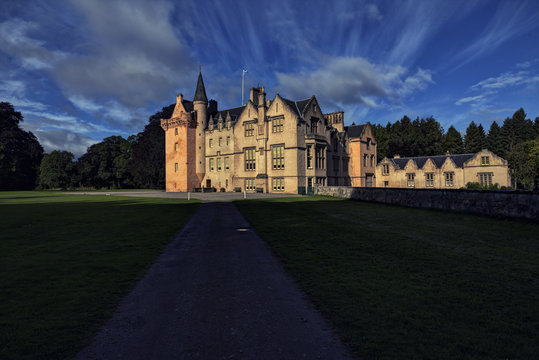 Brodie Castle 01