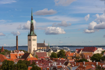 Fototapeta premium Aerial panoramic cityscape beautiful view of Old Town in Tallinn in summer, Estonia