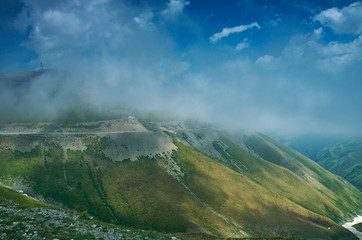 Mountain road Kaldama pass