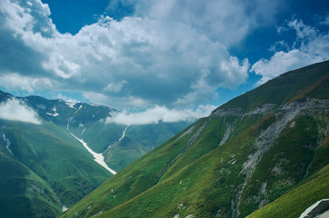 Fototapeta premium Mountain road Kaldama pass