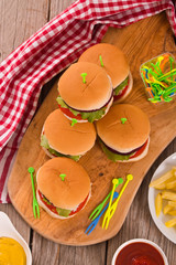 Mini burgers.