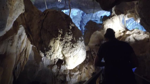 Abschnitt Höhlentour