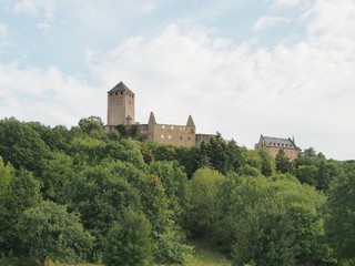 Fototapeta na wymiar Burg Lichtenberg bei Kusel in Rheinland-Pfalz 