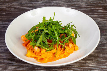 Delicious fettuccine with shrimps