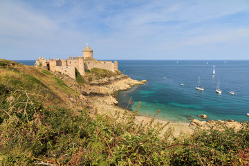 Fototapeta na wymiar Beautiful view of the medieval landmark Fort La Latte, an historic heritage monument at Cap Fréhel in Brittany, France