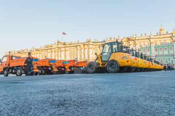 Fototapeta na wymiar Russia, St. Petersburg, September 19, 2018 - parade of cleaning equipment, cars on Palace square at the Hermitage