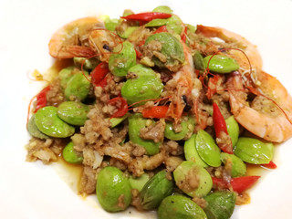 Fried pork with Sataw and Shrimp Paste