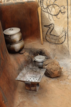 Cuisine &agrave; Tiebele

