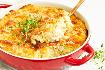 Delicious casserole with cheese and pasta.