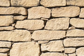 mur de calcaire ocre