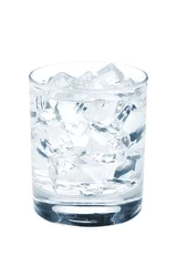Schilderijen op glas Glass of pure water with ice cubes © karandaev