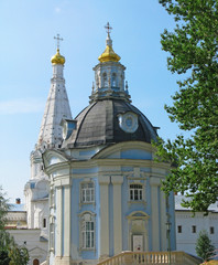 Fototapeta na wymiar Aksakovo park view