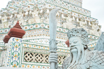 Obraz premium Demon Guardian statues at temple Wat Arun in Bangkok, Thailand