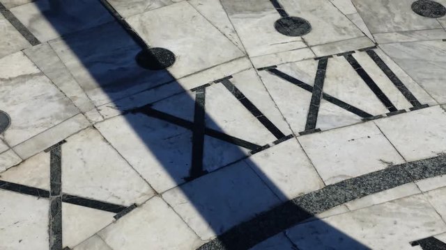 Sundial. Shooting in the summer. Time lapse.