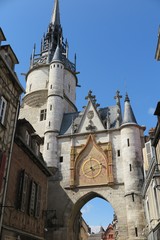 Astronomische Uhr am Uhrenturm zu Auxerre, Burgund