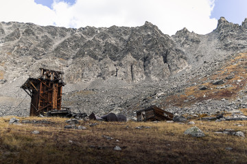 Abandoned mining tower at Mayflower Gulch in Colorado during the fall. 