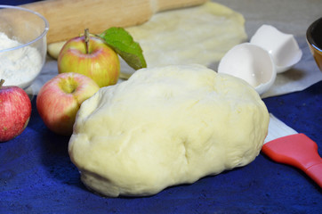 Pastry round, rolling pin and pie pan. Making Apple Pie Tart Series.