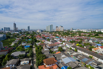 Obraz premium Aerial city view from flying drone at Nonthaburi, Thailand. top view landscape
