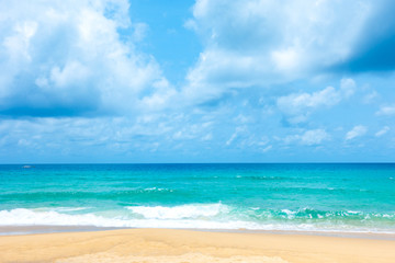 Fototapeta na wymiar Sea view tropical beach with sunny sky of Phuket island.