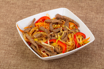 Glass noodle with beef and vegetables