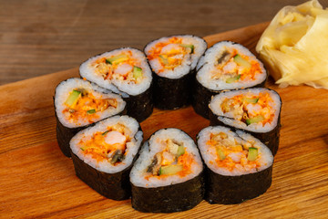Roll with prawn and eel