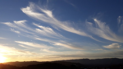Pôr do sol no verão