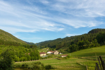 Fototapeta na wymiar Basque Country tradicional house in Oma