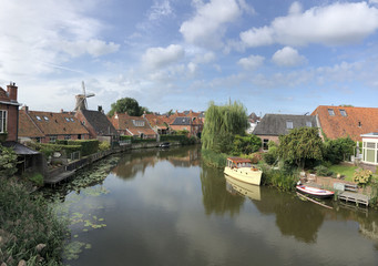 Fototapeta na wymiar Canal in Winsum, Groningen