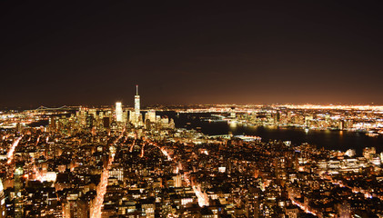 Fototapeta na wymiar New York, Manhattan et Hudson de nuit
