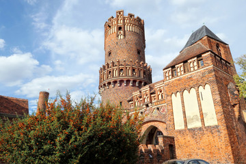 Fototapeta na wymiar old townwall gate tower of Tangermuende (Germany)