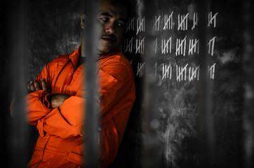 The prisoner count to freedom by using chalk to write on the wall of the prison