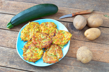 Kartoffel- Zucchini- Puffer